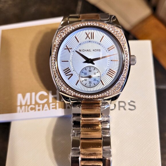 Michael Kors Women's MK6136 Bryn Rose Gold Blue Dial Watch - Picture 6 of 6